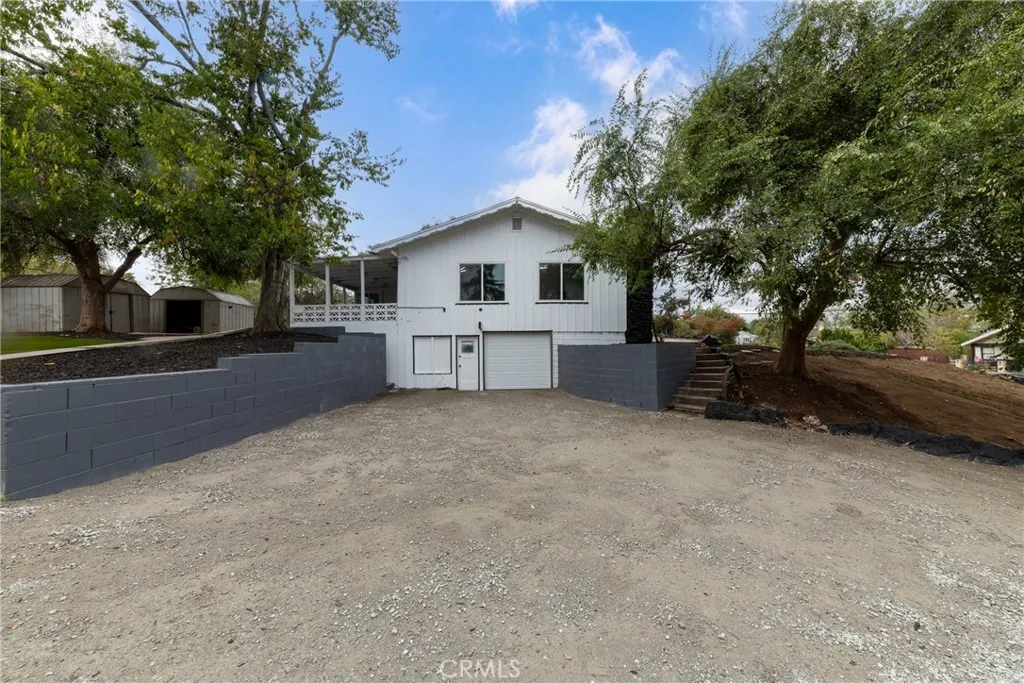 12449 6th St, Yucaipa, CA 92399 photo 3