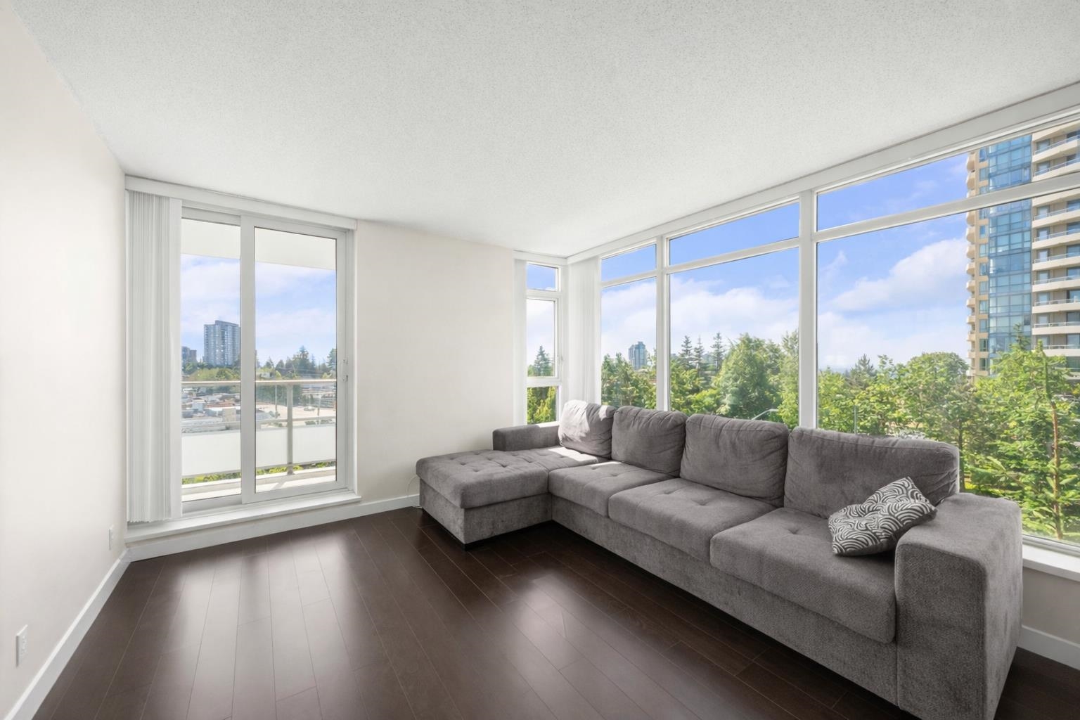 Additional image 2 of 506-6688 Arcola Street, Burnaby, BC, V5E 0B3