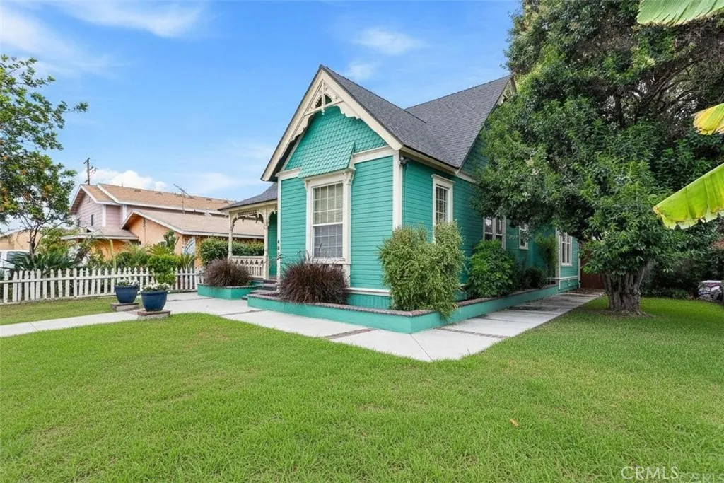 Additional image 45 of 402 S Olive St, Anaheim, CA 92805