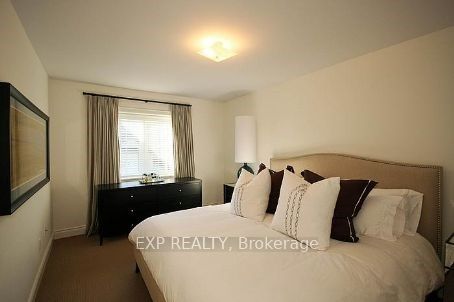 Additional image 5 of B-2 Fairleigh Crescent, Toronto, ON, M6C 3R8