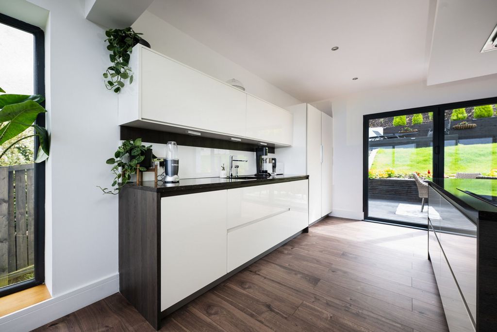 Additional image 7 of 4 bed detached house for saleLyle Road, Greenock PA16