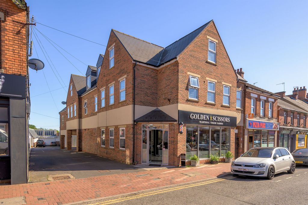 Additional image 3 of 10 bed flat for saleStation Road, Desborough, Kettering NN14