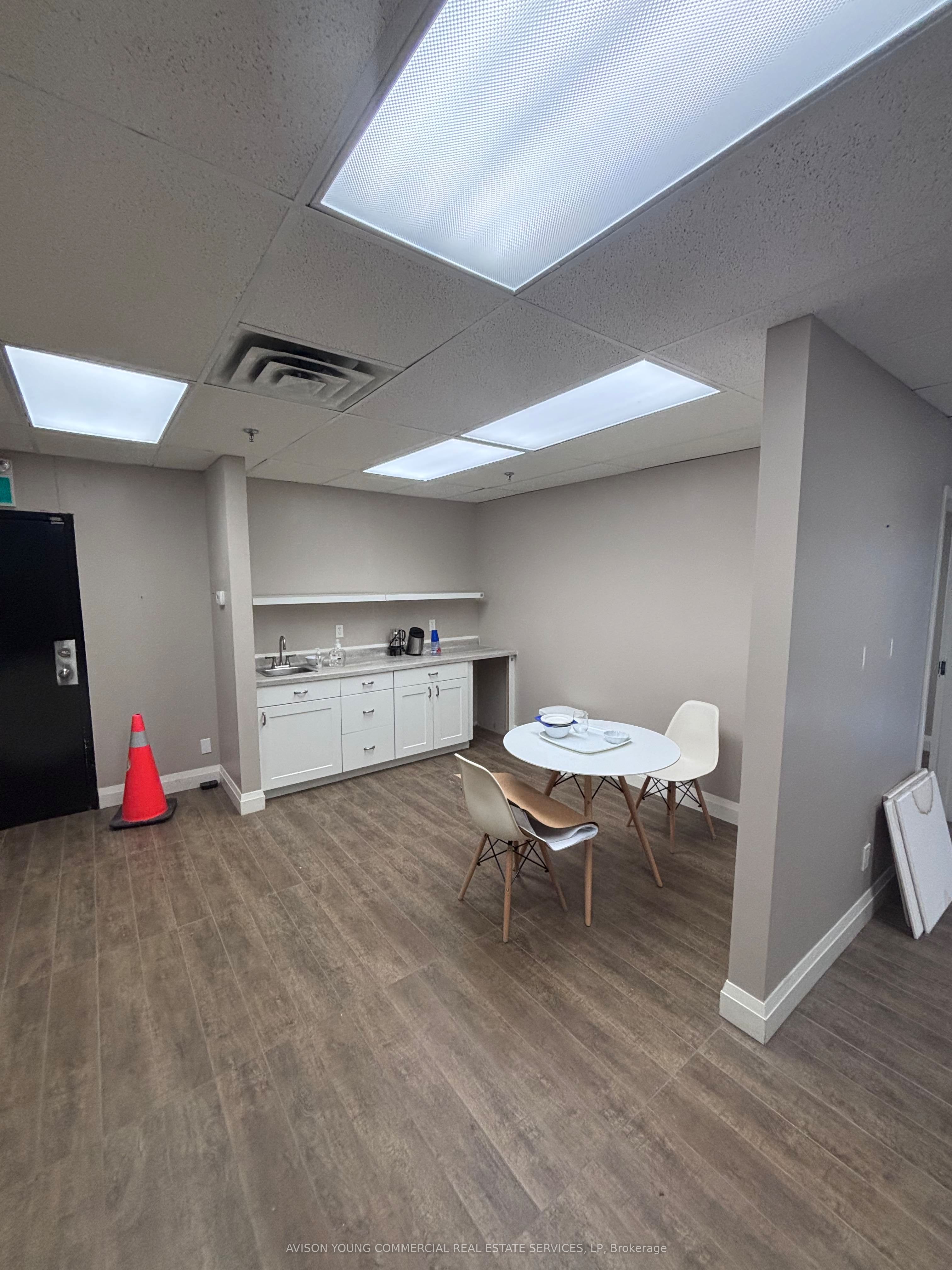 Lower Level-25 Toronto Street, Toronto, ON, M5C 2R1