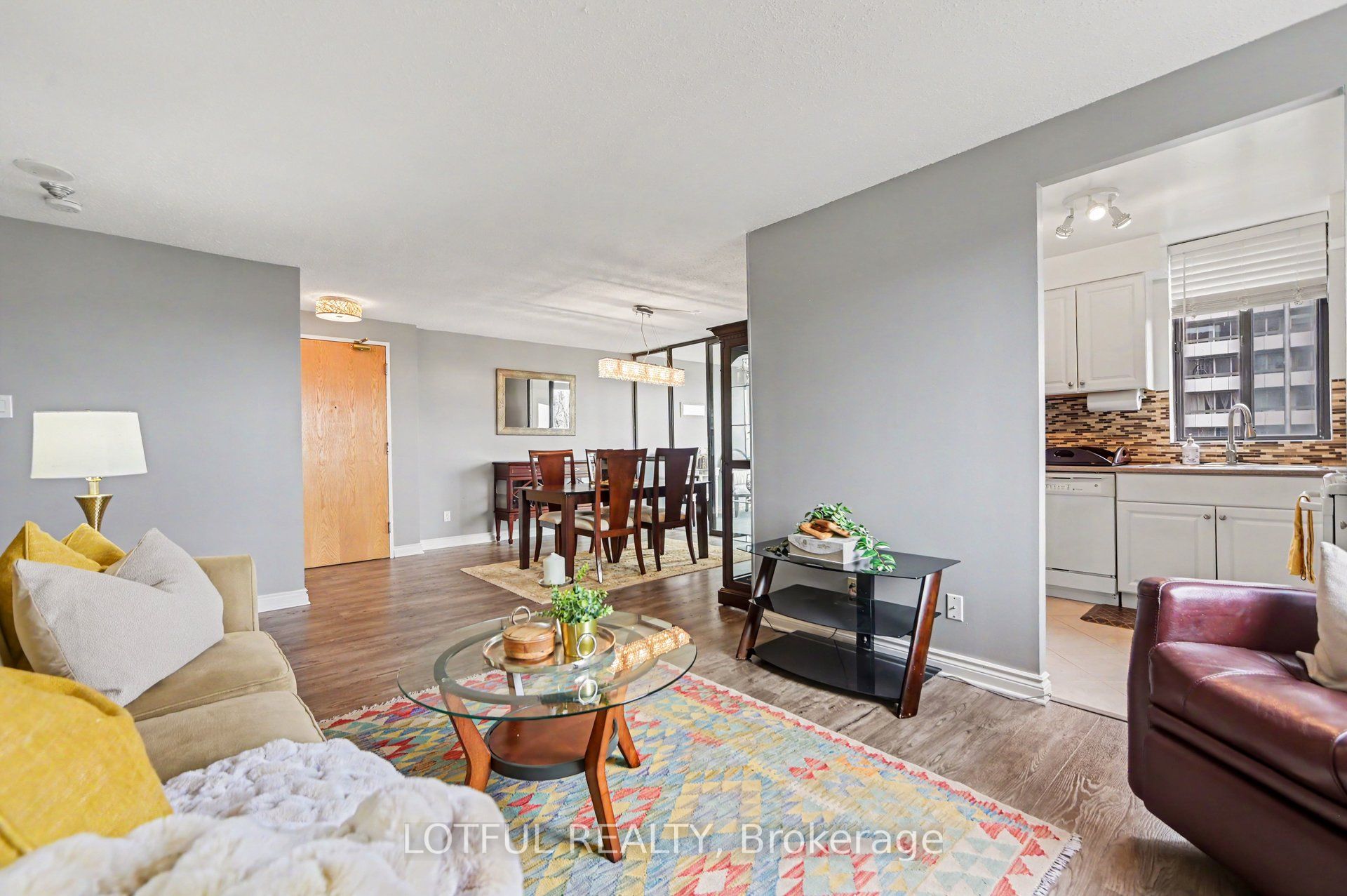 Additional image 4 of 1114-2871 Richmond Road, Ottawa, ON, K2B 8M5