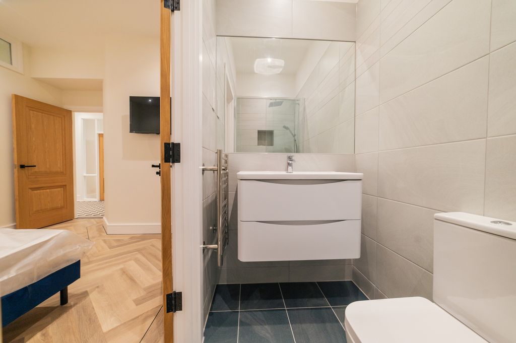 Additional image 28 of 3 bed flat to rentPark Place, City Centre CF10