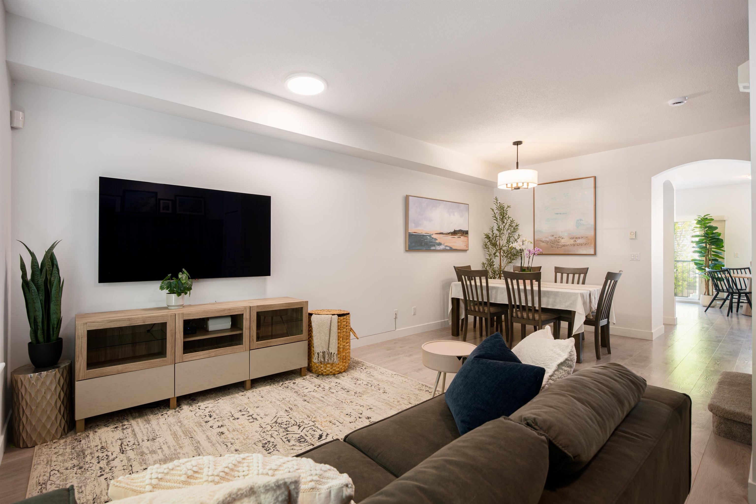 Additional image 2 of 2-8533 Cumberland Place, Burnaby, BC, V3N 5C1