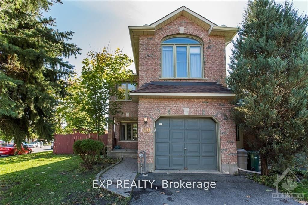 100 Hunterswood Crescent, Ottawa, ON, K1G 5V9