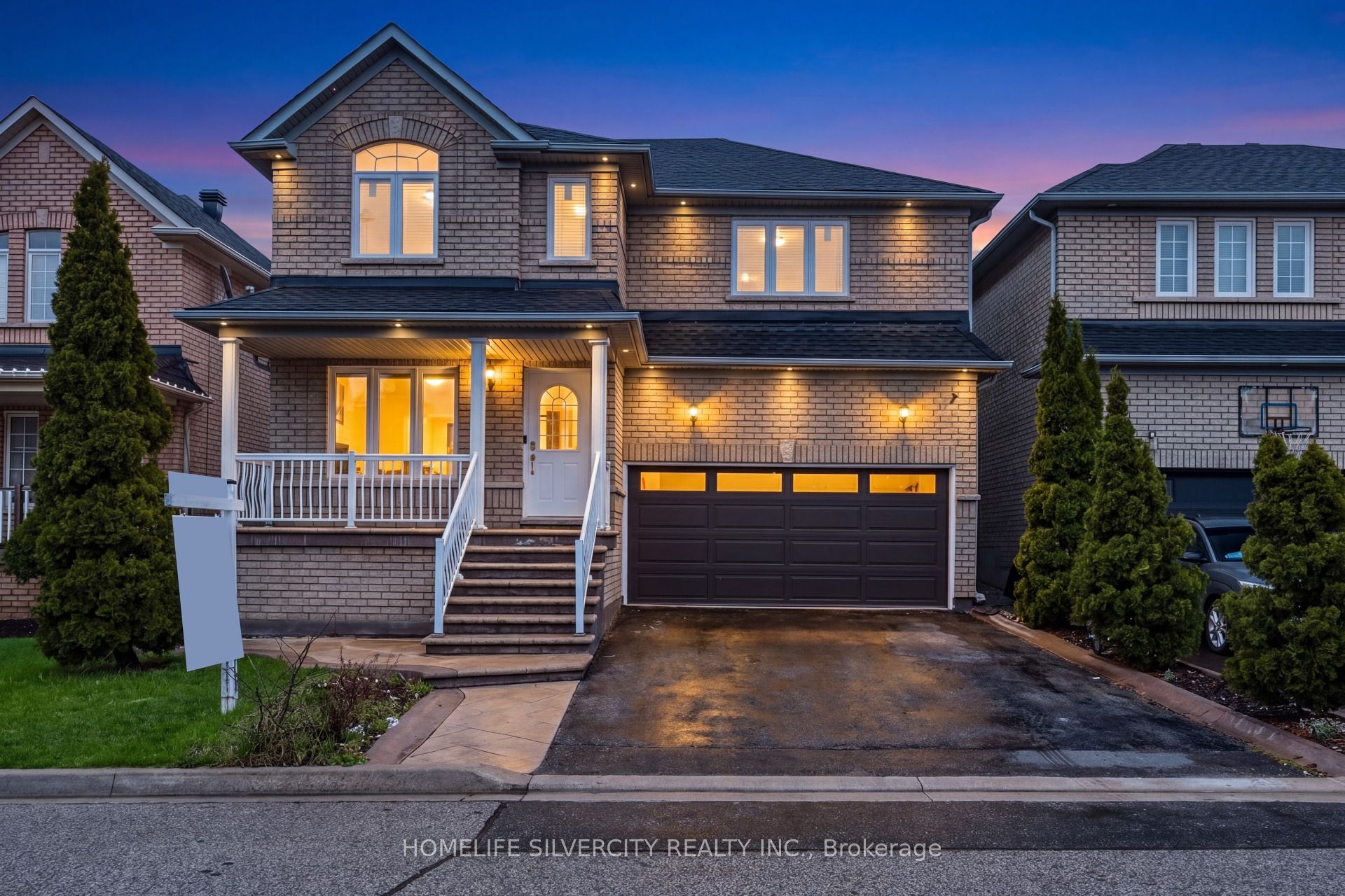 29 Beachpoint Boulevard, Brampton, ON, L7A 2T7
