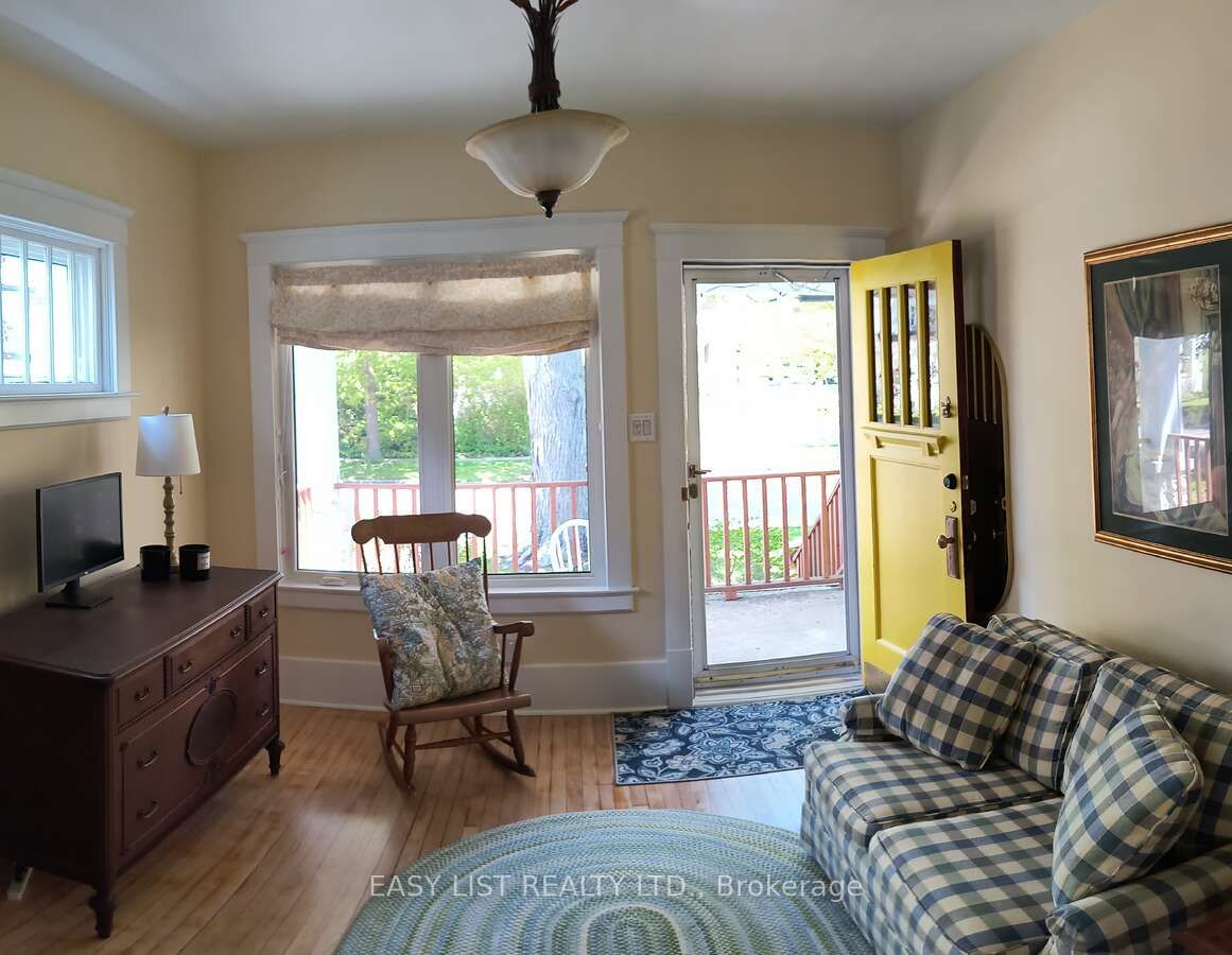 Additional image 3 of 114 College Avenue N, Sarnia, ON, N7T 6A9