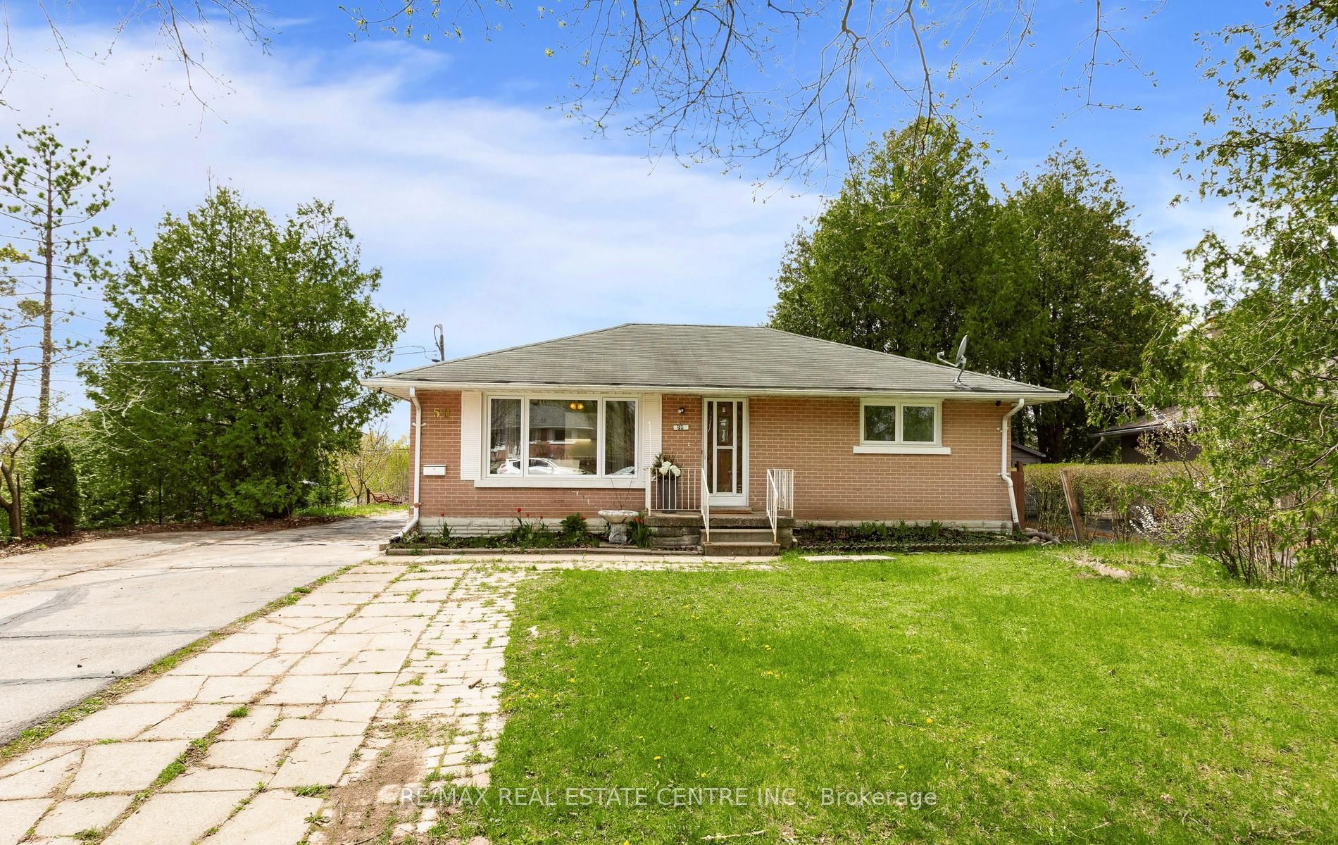 50 Dumbarton Street, Guelph, ON, N1E 3T6