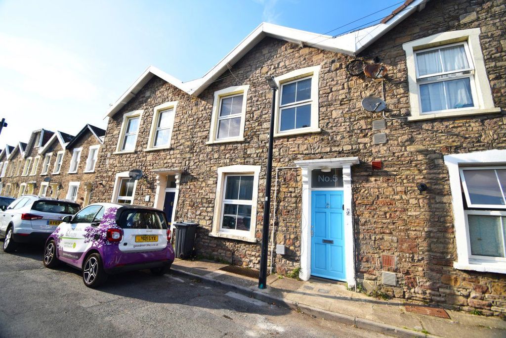 1 bed flat to rentSpringfield Road, Portishead BS20