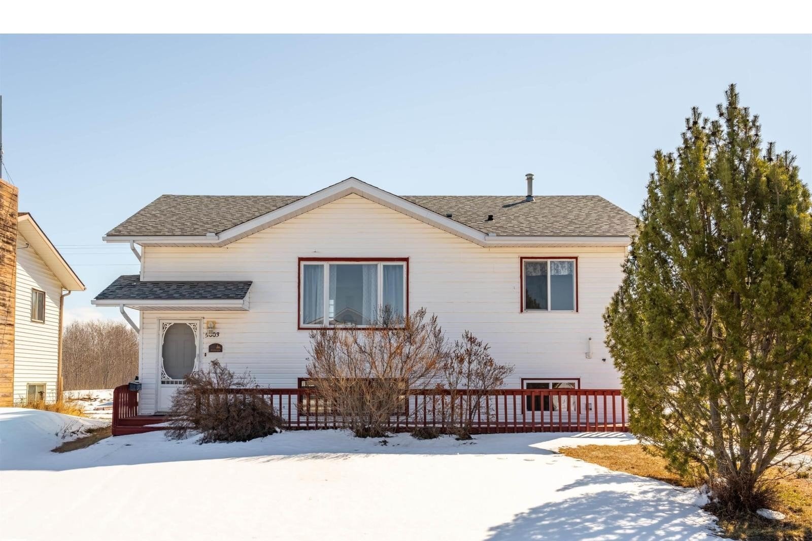 Additional image 7 of 5003 38 Street, Cold Lake, AB, T9M2B2