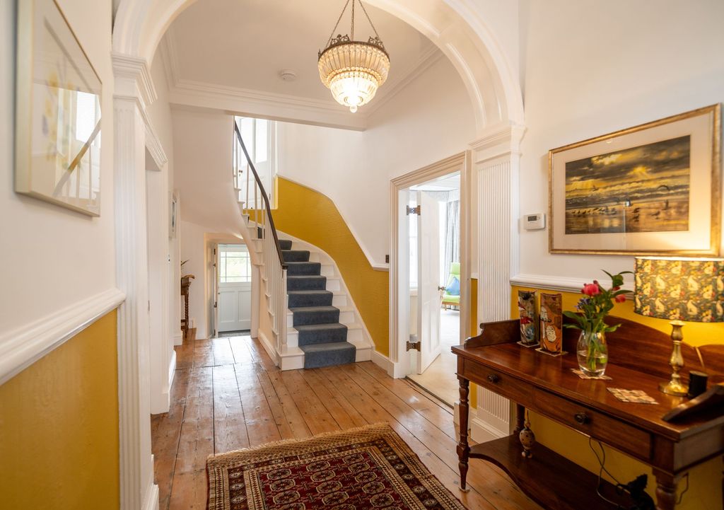 Additional image 7 of 7 bed detached house for saleLlywnon, 61 St James Street, Narberth SA67