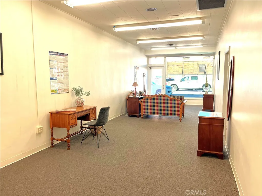 Additional image 2 of 142 E Main St, San Jacinto, CA 92583