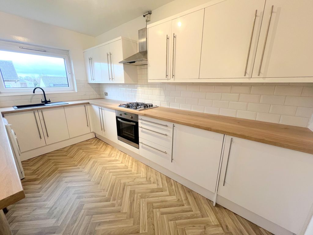 Additional image 6 of 2 bed flat to rentHolyrood Street, Burnbank, Hamilton ML3