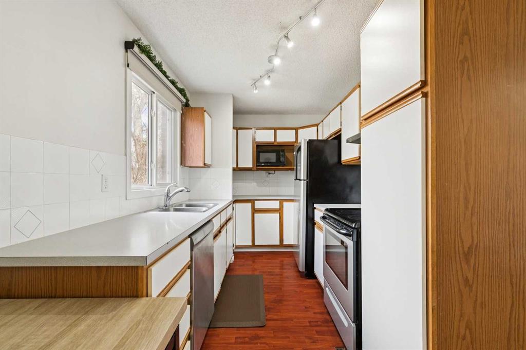 Additional image 6 of 101-2508 17 Street SW, Calgary, AB, T2T4M8