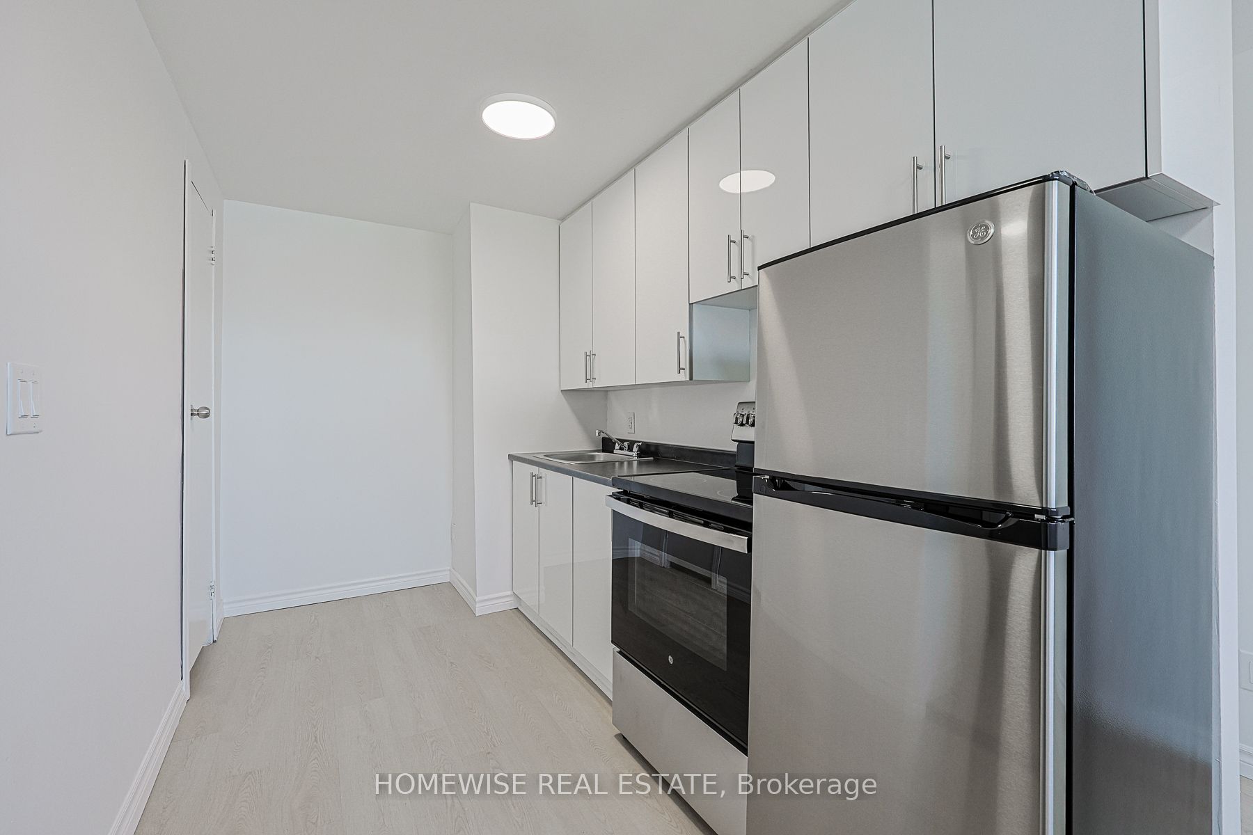 Additional image 2 of 107-2204 Dufferin Street, Toronto, ON, M6E 3R8