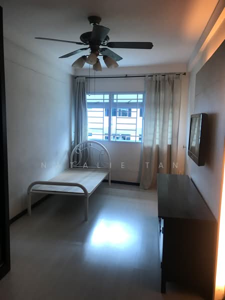 272 Pasir Ris Street 21 photo 4