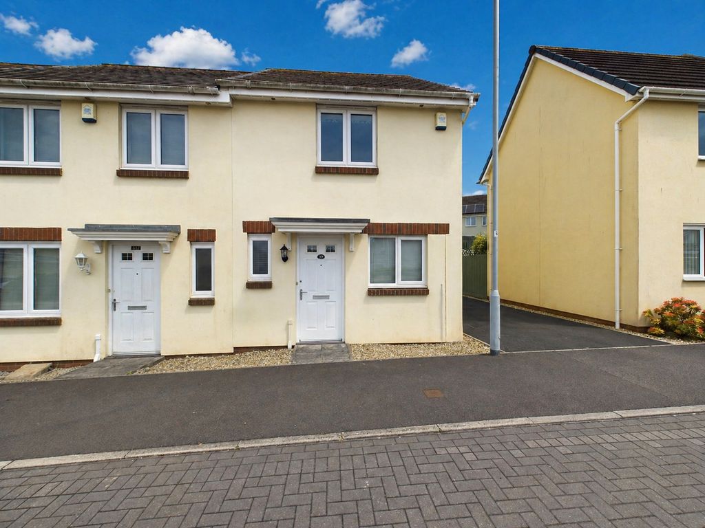 2 bed end terrace house to rentBridge View, Barne Barton PL5