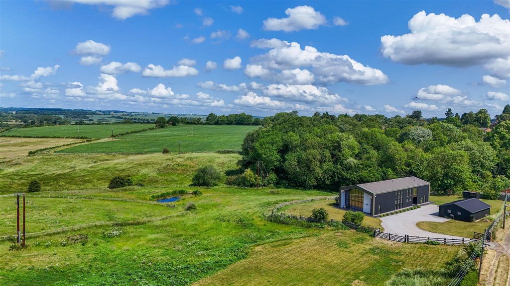 Additional image 32 of 5 bed barn conversion for saleFrog Hall, Brixworth, Northampton NN6