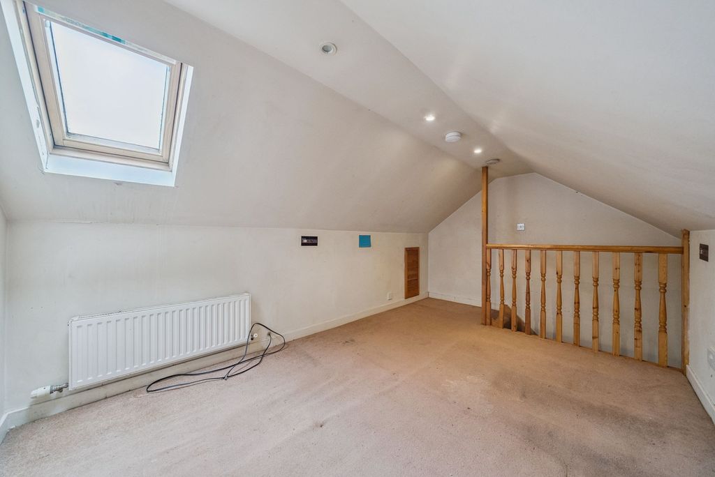 Additional image 14 of 2 bed terraced house for sale38 Lawrence Avenue, Helensburgh G84
