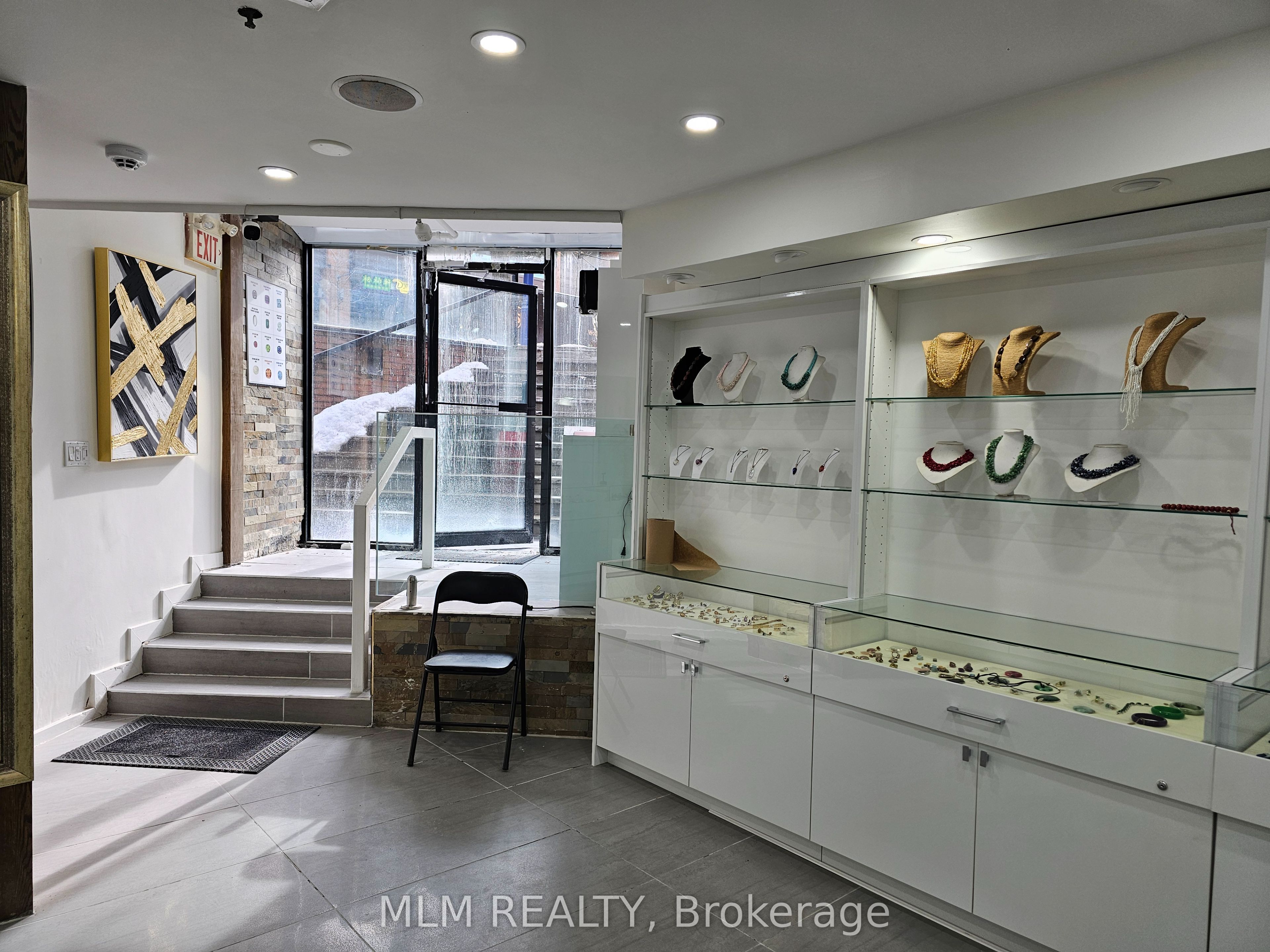 Additional image 2 of Lower-70 Yorkville Avenue, Toronto, ON, M5R 1B9