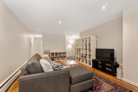 Additional image 8 of 305-1611 3rd Street E, Vancouver, BC, V5N 1H1