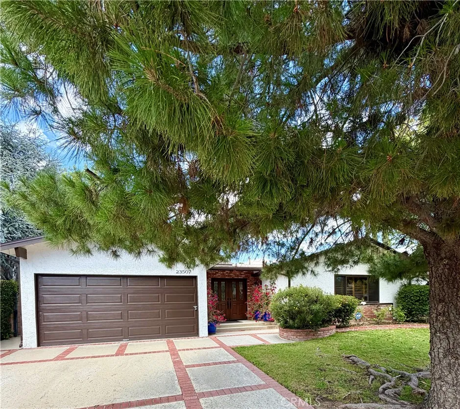 Additional image 13 of 23507 Sylvan St, Woodland Hills, CA 91367