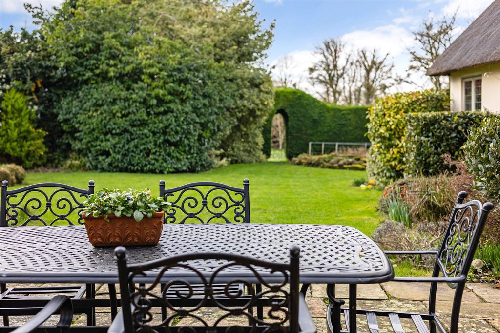 Additional image 30 of 5 bed detached house for saleChurch Road, Barton-Le-Clay, Bedford, Bedfordshire MK45