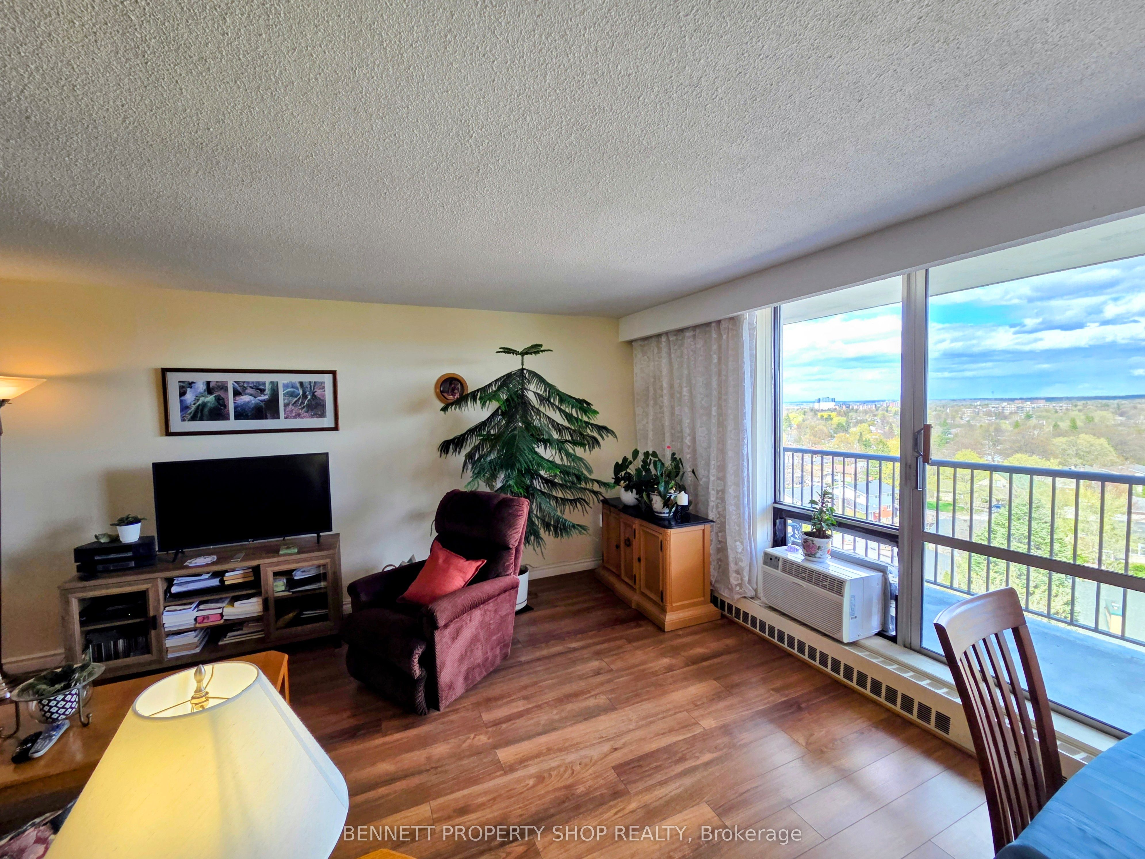 Additional image 5 of 1007-2400 Virginia Drive, Ottawa, ON, K1H 8L3