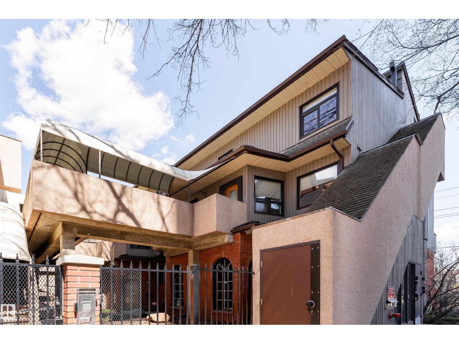 11120 83 Avenue NW, Edmonton, AB, T6G0V1