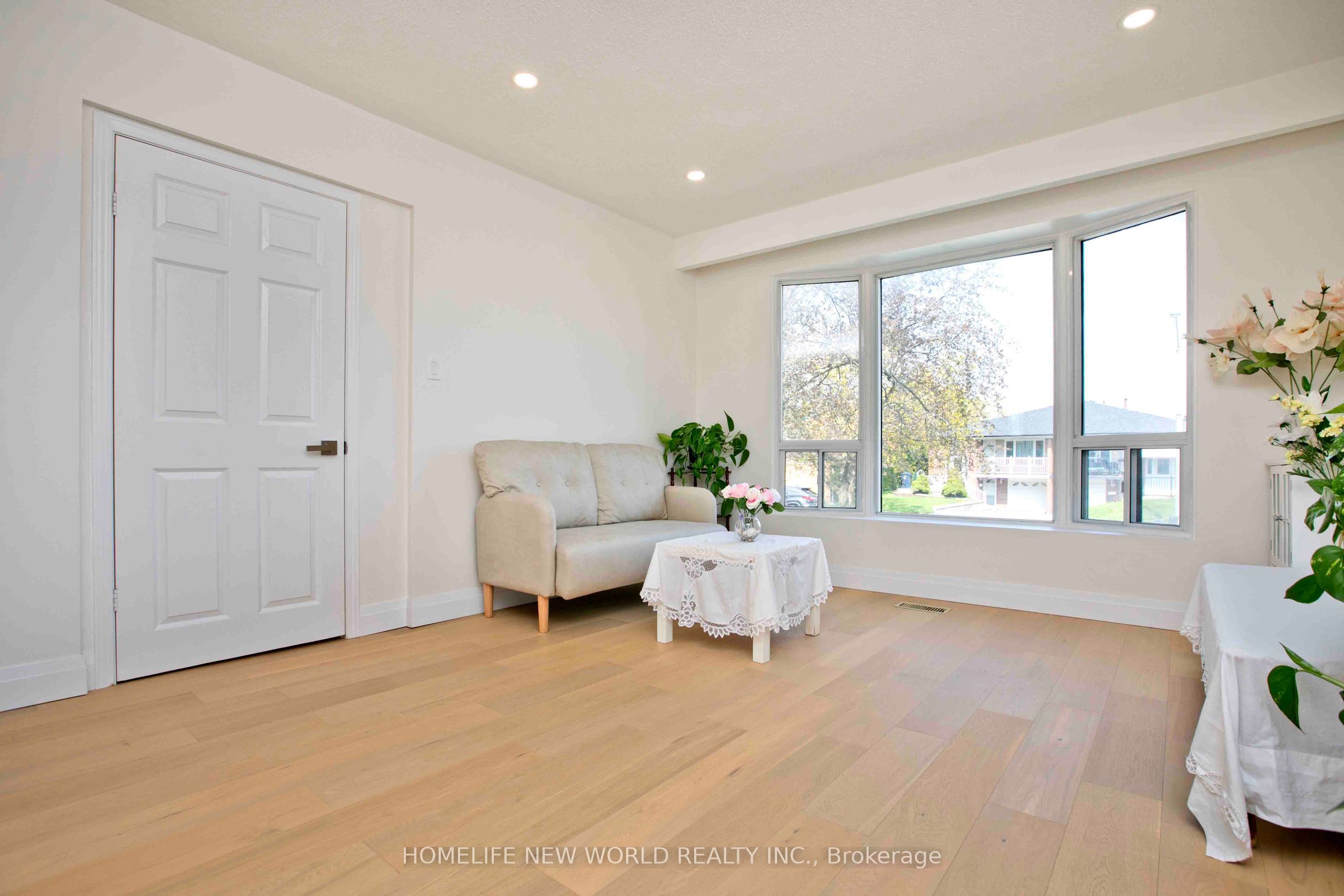 Additional image 3 of 93 Corinthian Boulevard, Toronto, ON, M1W 1B7