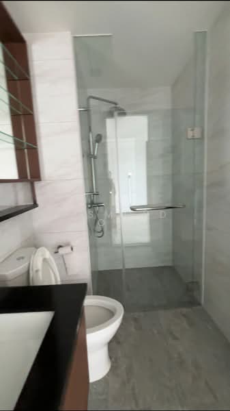 49 Normanton Park photo 2