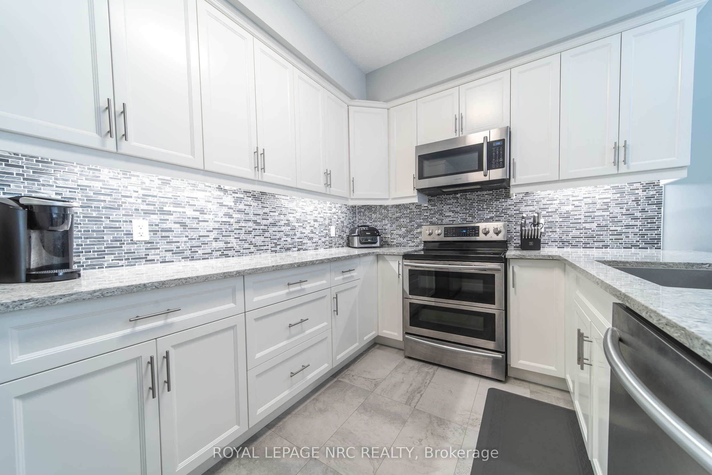 Additional image 4 of 102-4644 Pettit Avenue, Niagara Falls, ON, L2E 0B4