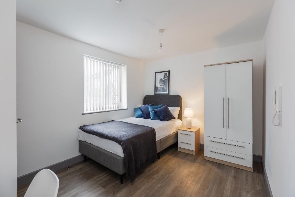 Room to rentLord Street, Wirral CH41