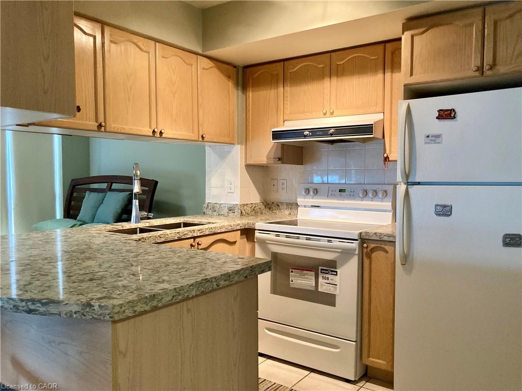 Additional image 2 of 2304-909 Bay Street, Toronto, ON, M5S 3G2