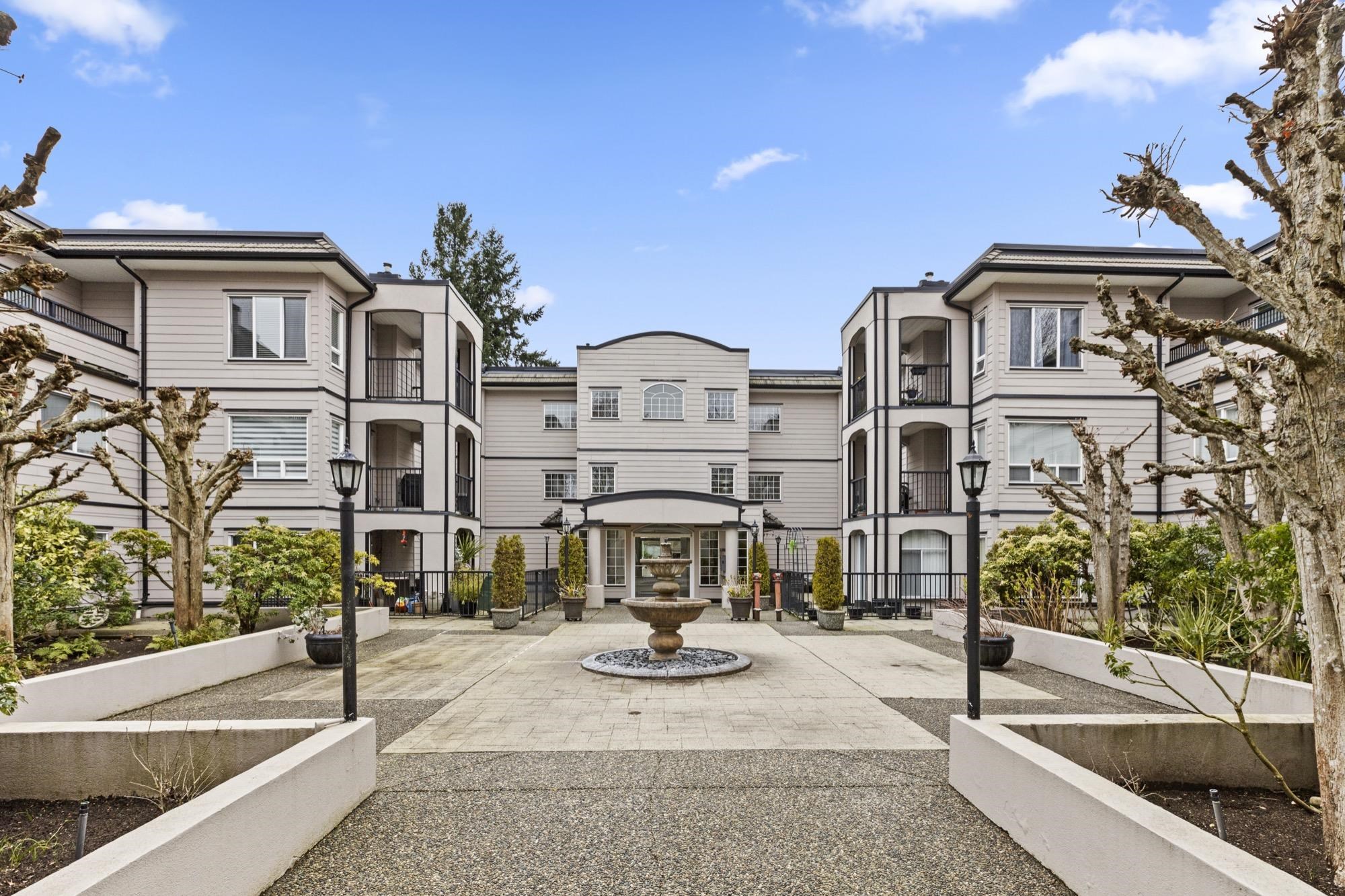 205-1533 Best Street, White Rock, BC, V4B 4E9