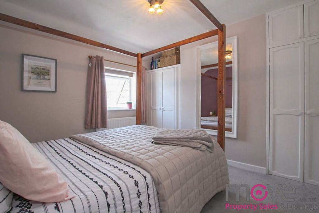 Additional image 7 of 1 bed terraced house for saleUpper Park Street, Cheltenham GL52
