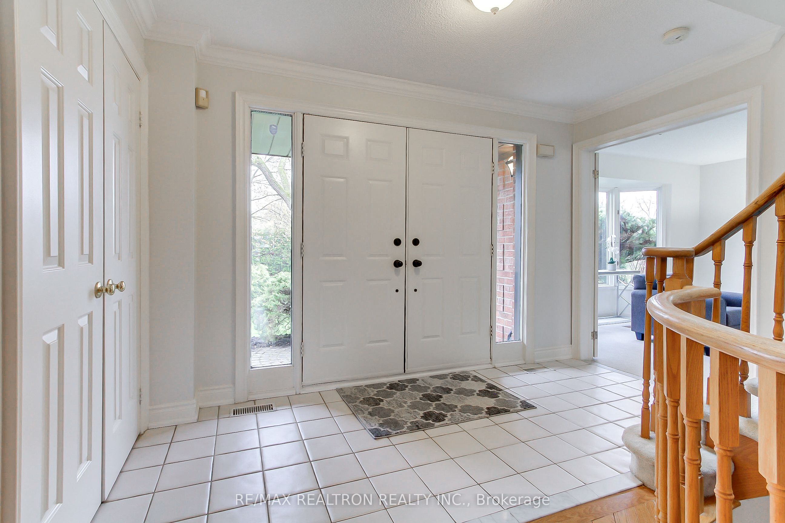 Additional image 3 of 44 Ward Avenue, East Gwillimbury, ON, L0G 1V0