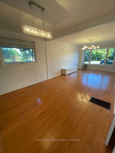 Main-337 O'connor Drive, Toronto, ON, M4J 2V4