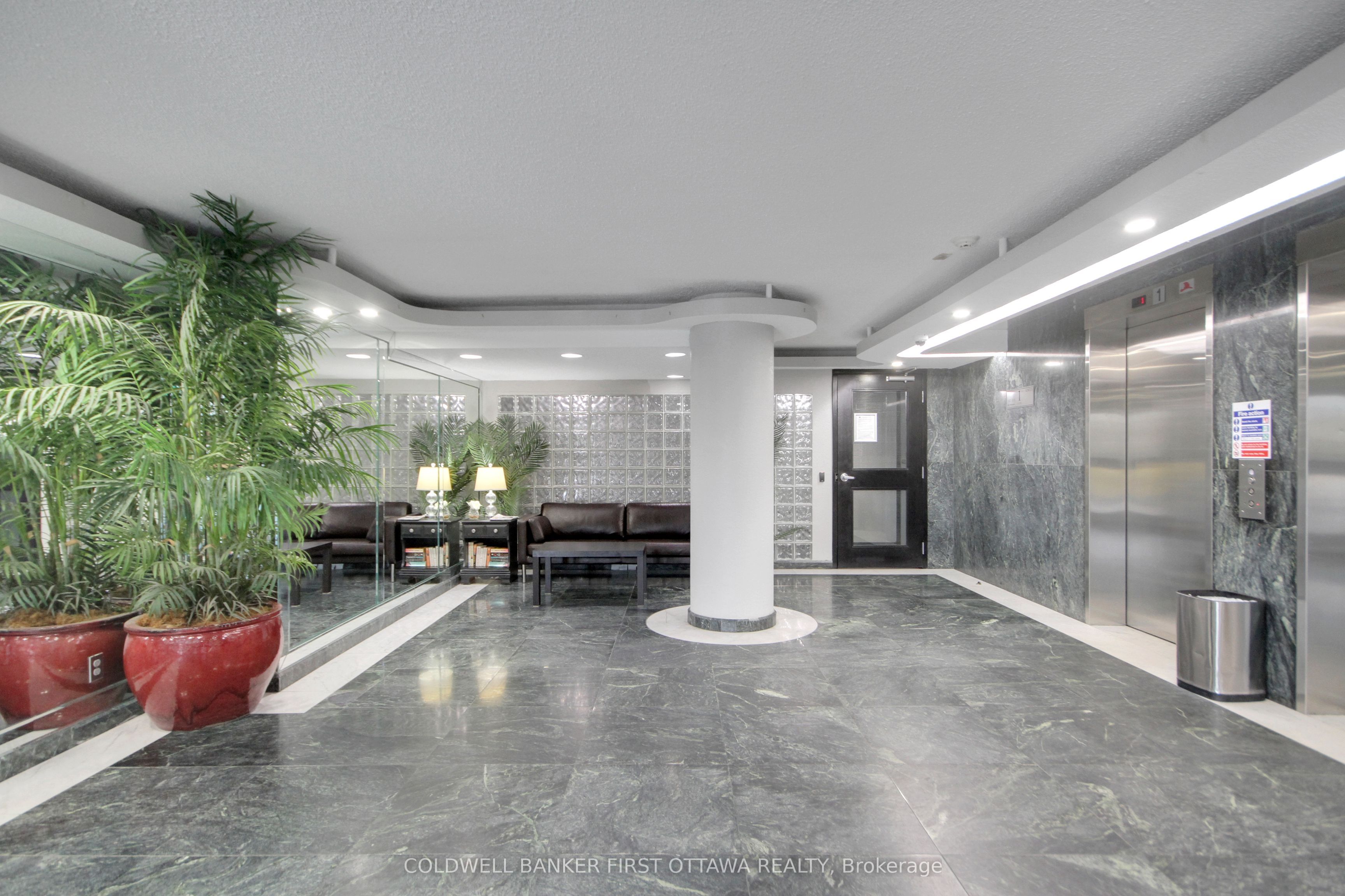 Additional image 4 of 811-1440 Heron Road, Ottawa, ON, K1V 0X2