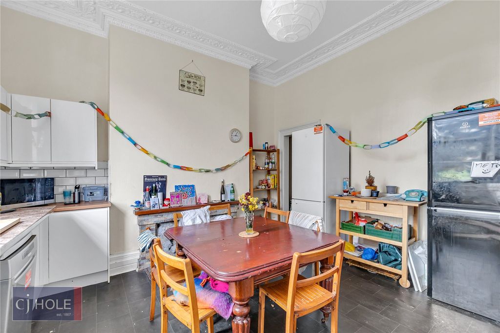 6 bed shared accommodation to rentSouthleigh Road, Bristol, Bristol, City Of BS8 photo 3