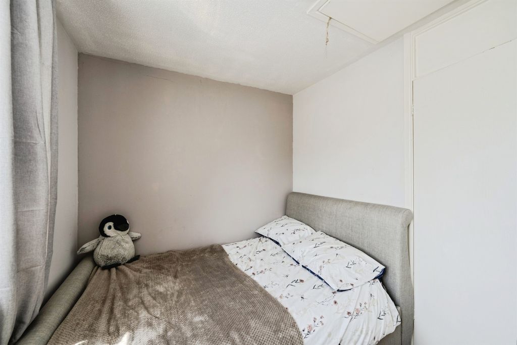 Additional image 10 of 2 bed semi-detached house for saleY Llwyni, Llangyfelach, Swansea SA6
