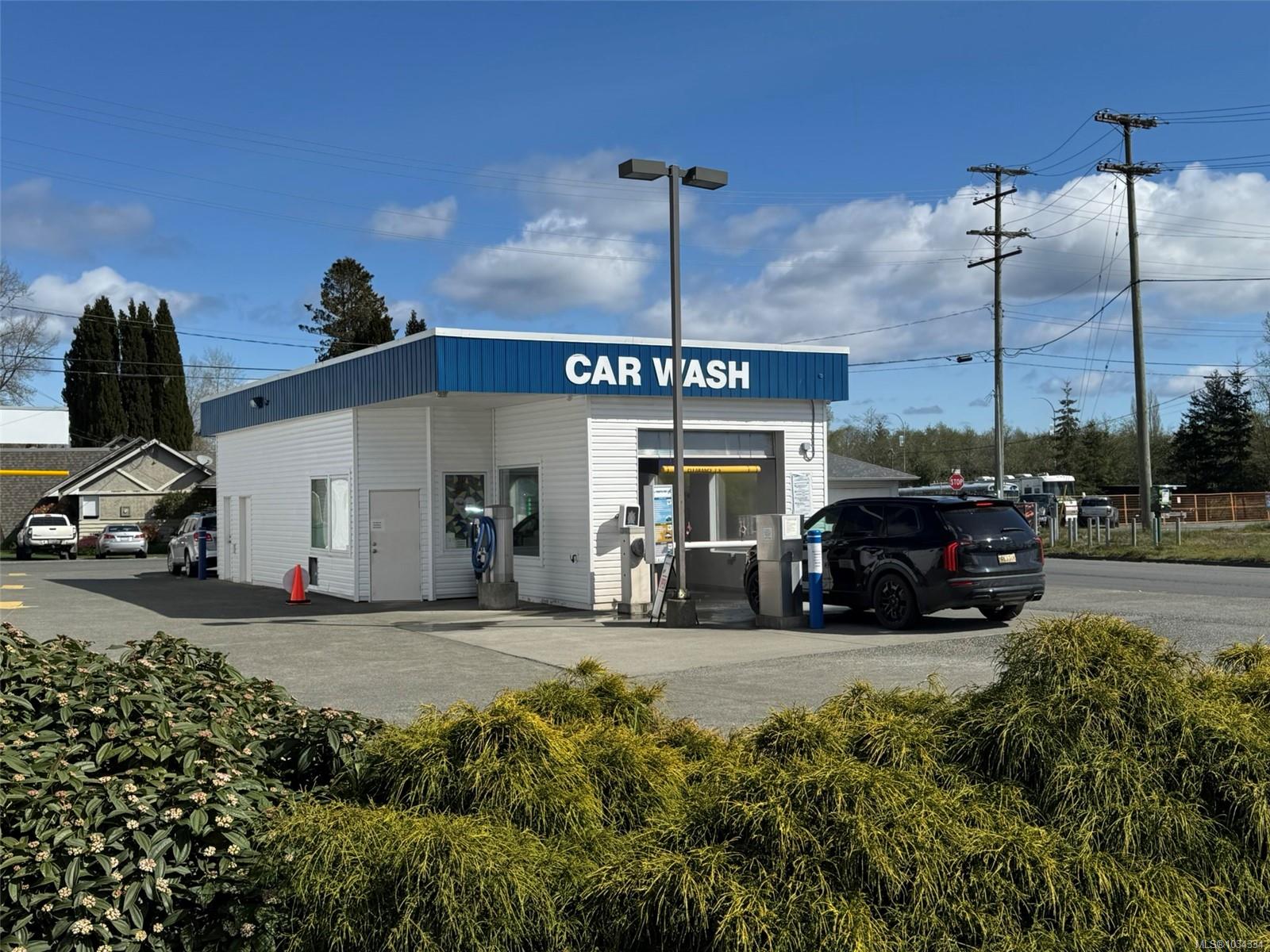 2060 Island Highway, Campbell River, BC, V9W 2G4