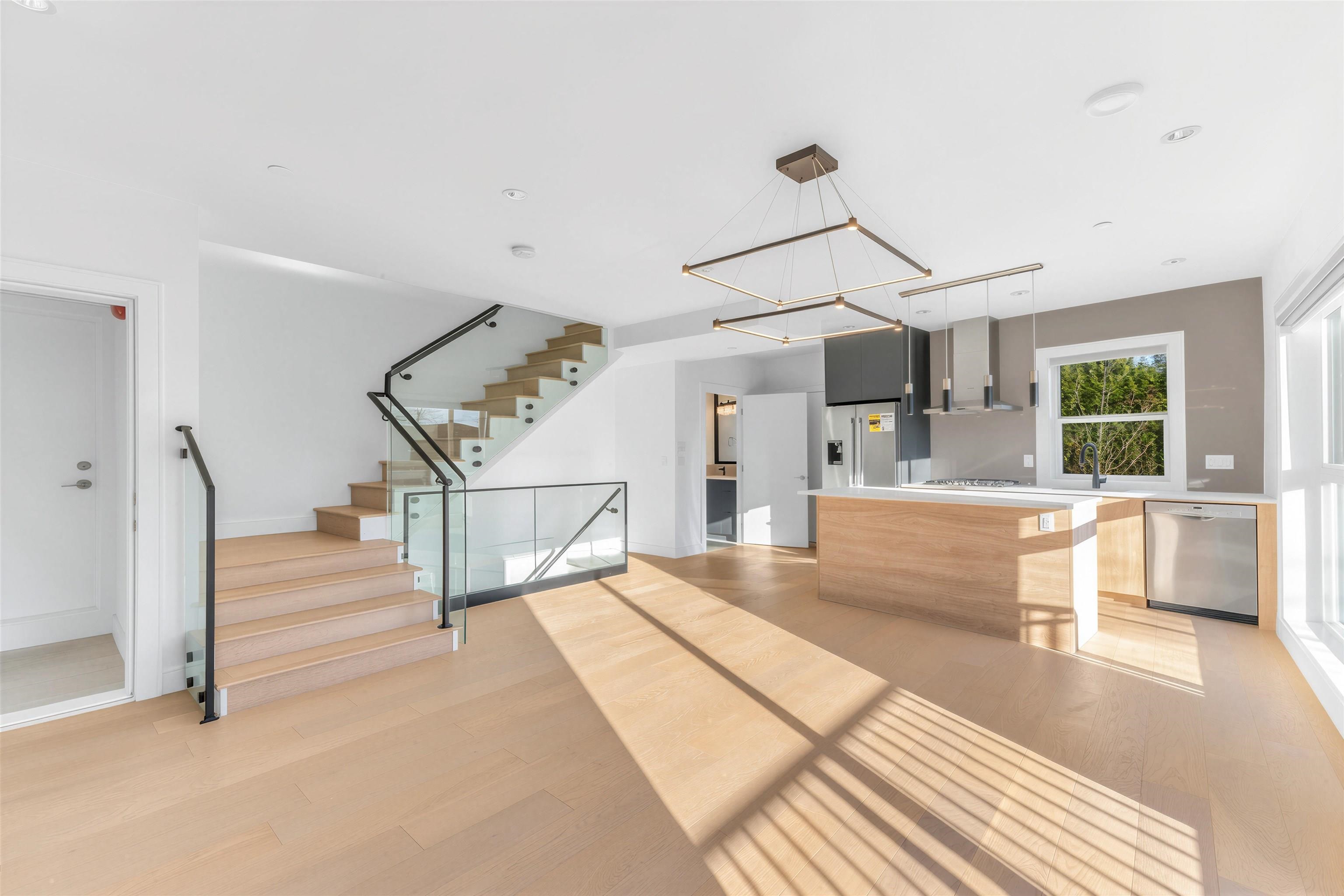 Additional image 3 of 7359 Oak Street, Vancouver, BC, V6P 1V9
