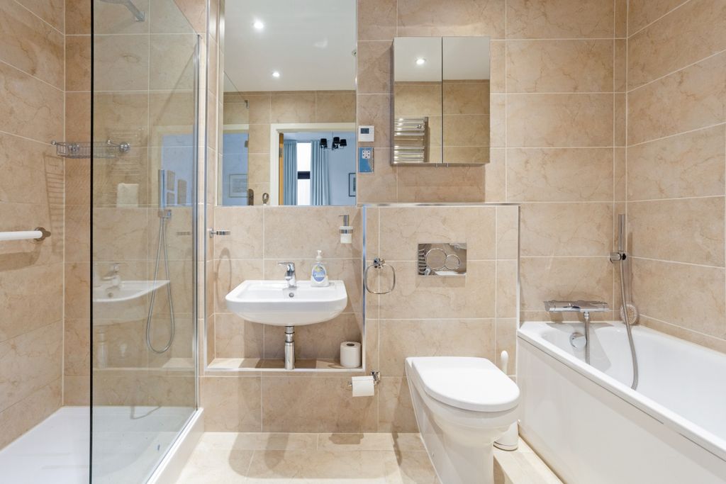Additional image 6 of 3 bed flat to rentLongmead Terrace, Bath BA2