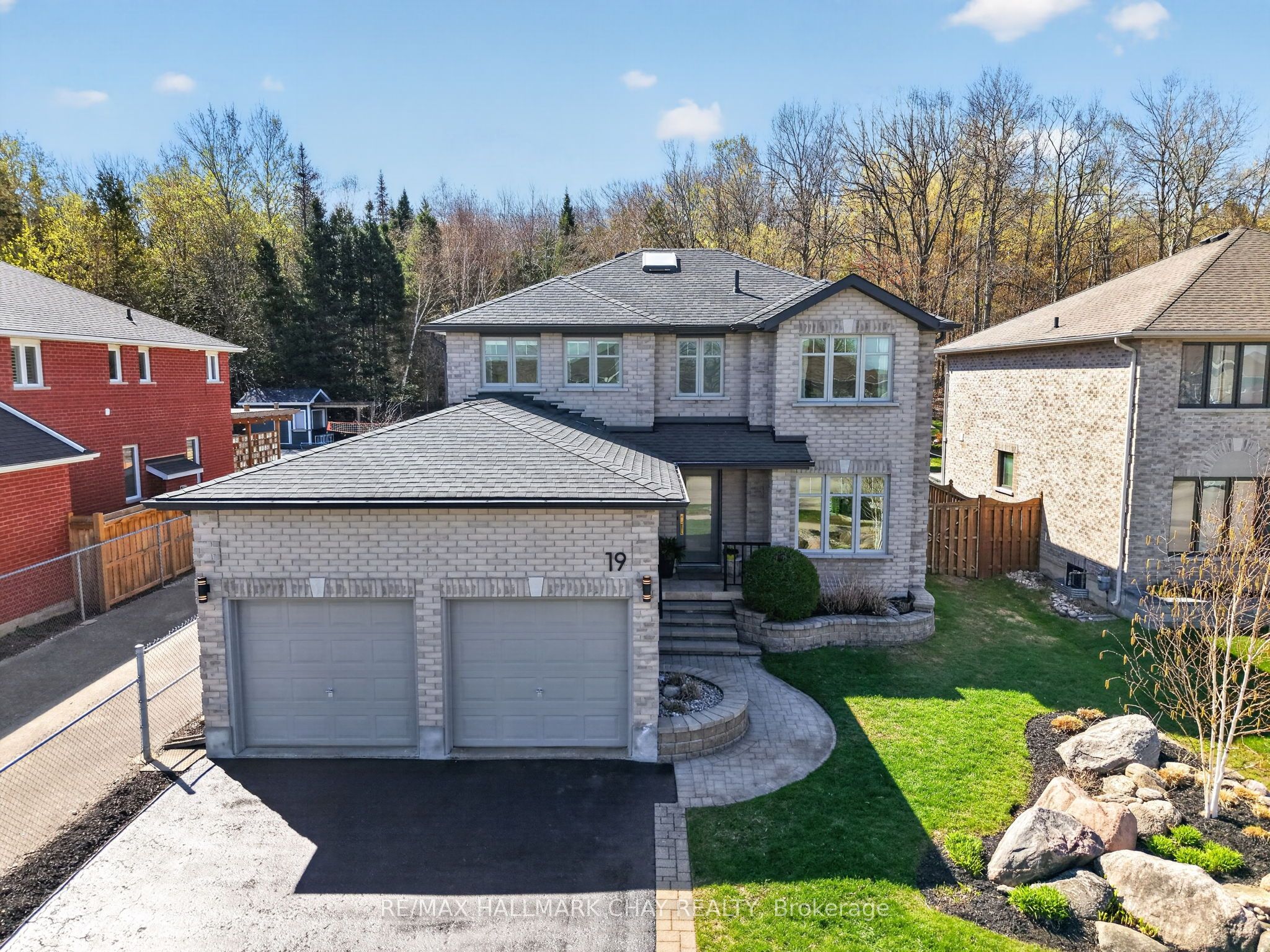 19 Grants Way, Barrie, ON, L4N 0J4