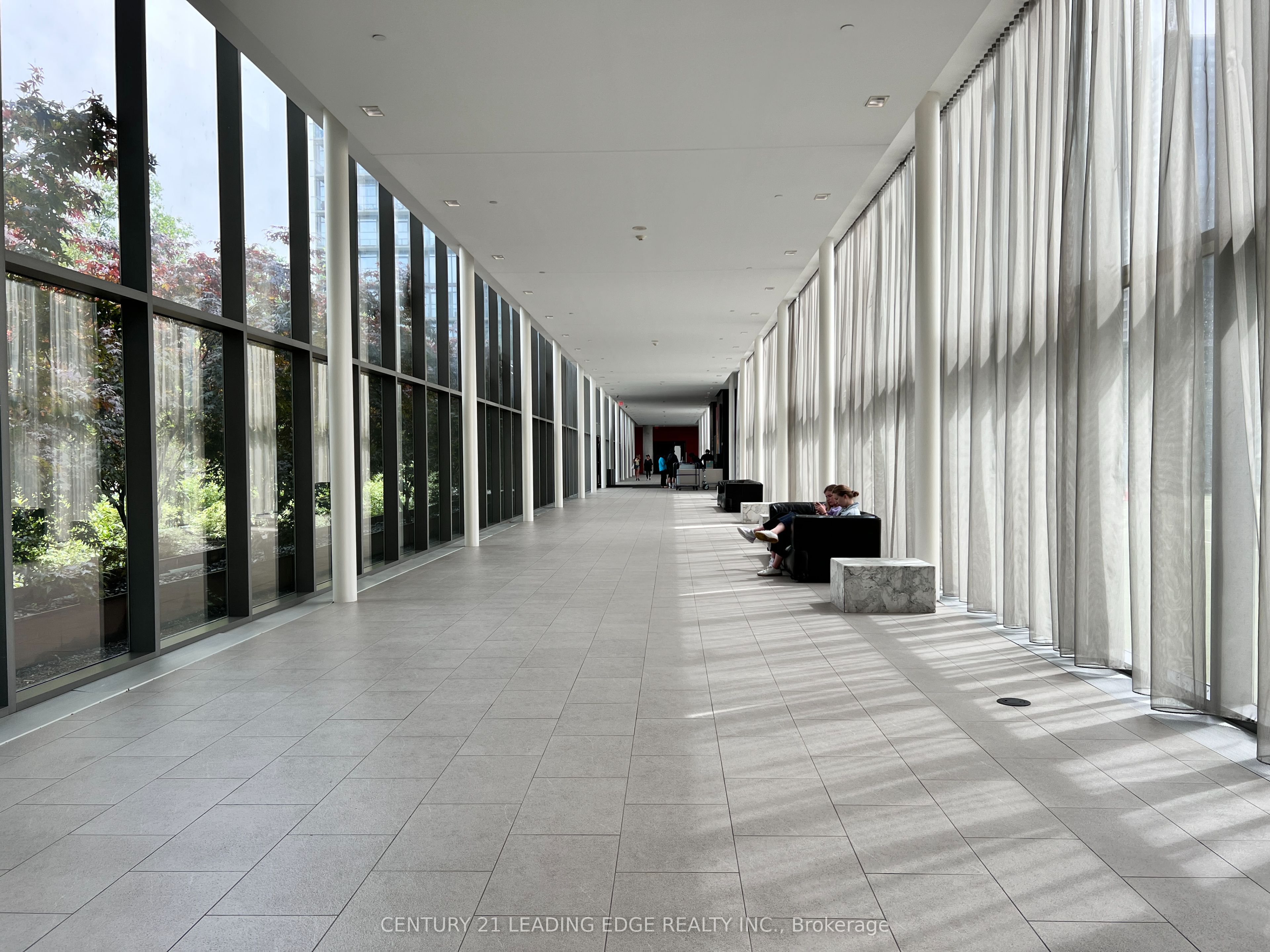 Additional image 2 of 3015-105 The Queensway N/a, Toronto, ON, M6S 5B5