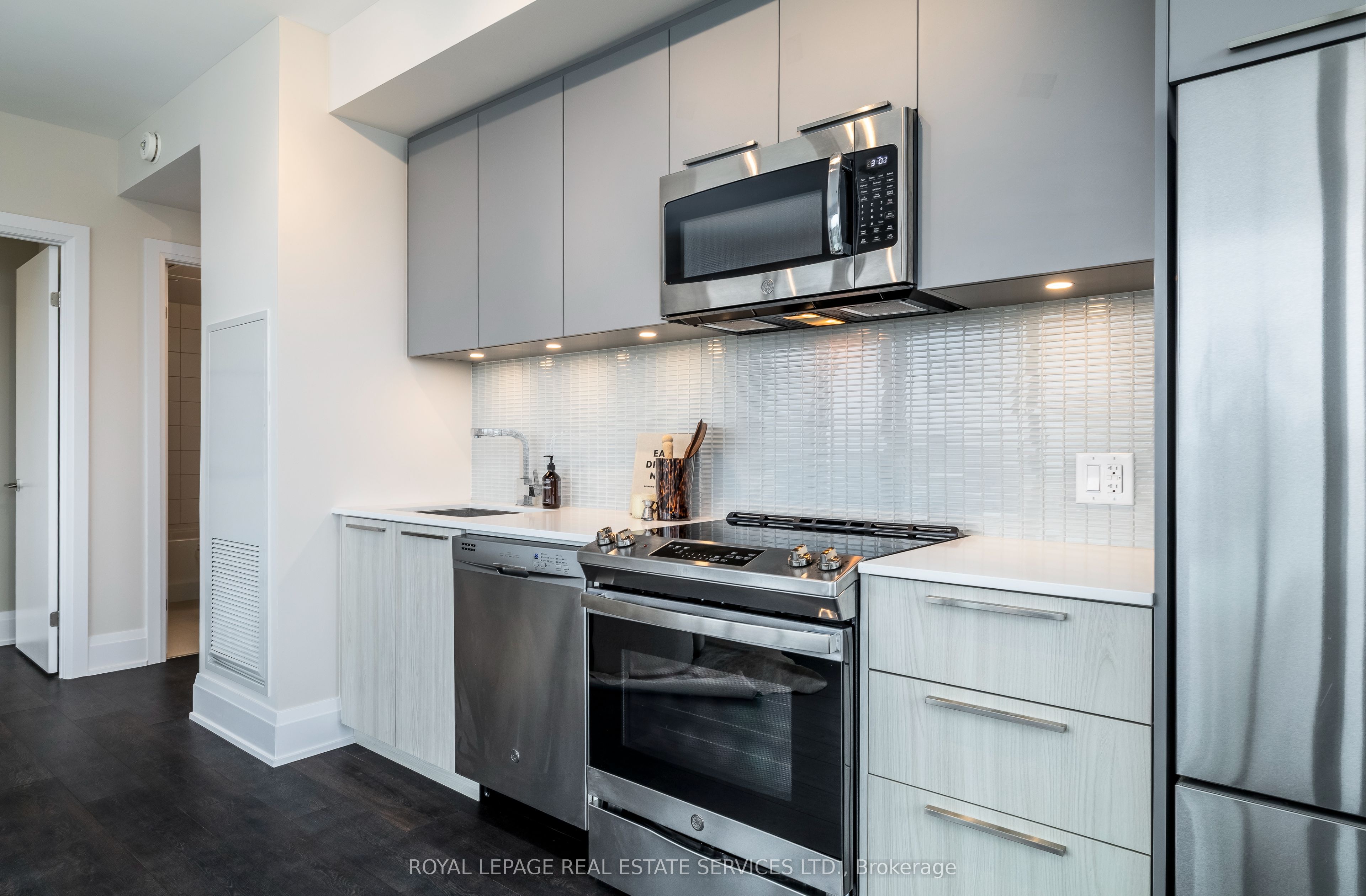 Additional image 6 of 1402-20 Brin Drive, Toronto, ON, M8X 0B2