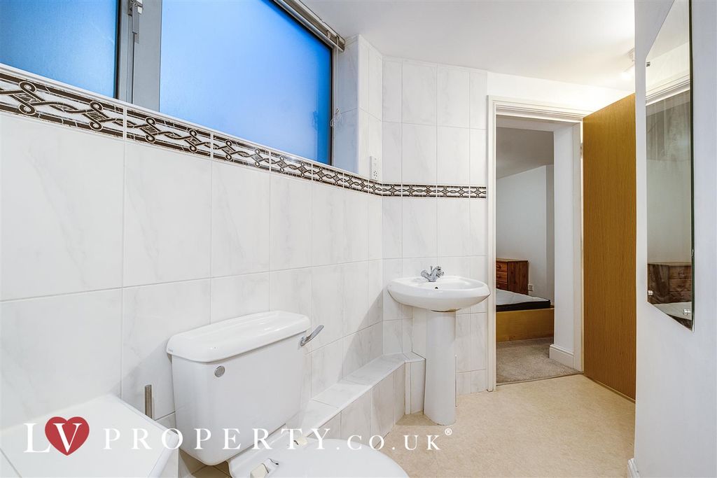 Additional image 12 of 2 bed flat to rent35 Paradise Street, Birmingham B1